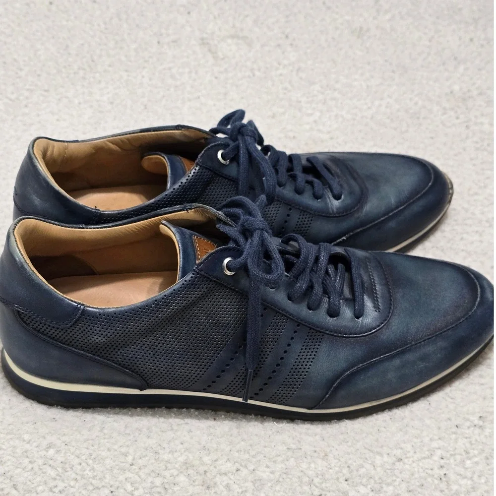 Magnanni Mens Navy Perforated Leather Sneakers Made in Spain 19208 Size 10.5